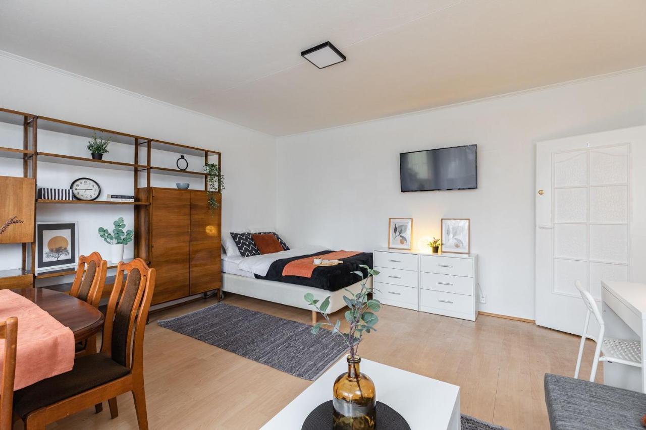 Room, Pirenejska 20 Cozy Rooms Warszawa Exteriör bild